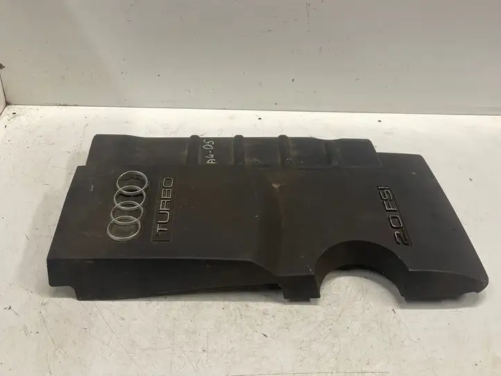 Audi A4 S4 B6 8E 8H (2000 - 2006) 06D103925A Крышка двигателя декоративная — фото 1