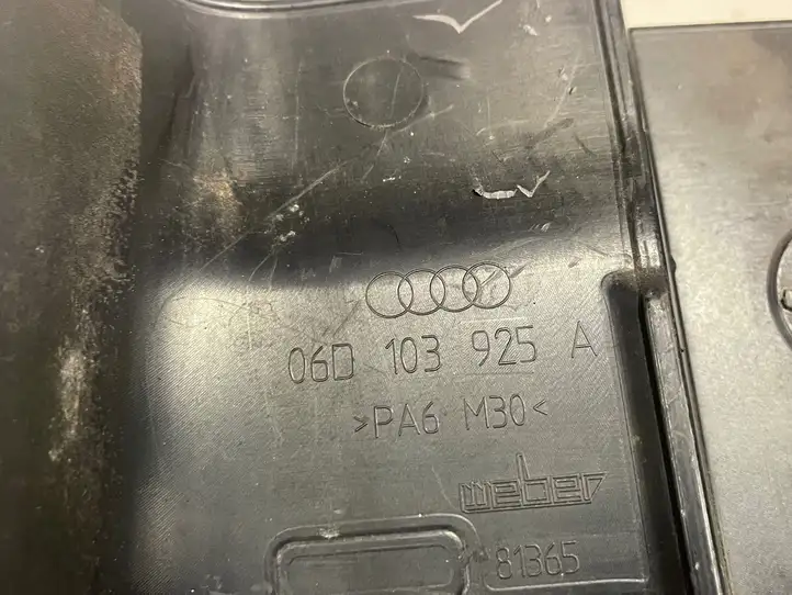 Audi A4 S4 B6 8E 8H (2000 - 2006) 06D103925A Крышка двигателя декоративная — фото 3
