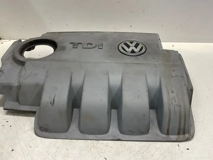 Volkswagen PASSAT B6 (2005 - 2010) 03g103967 Крышка двигателя декоративная — фото 1