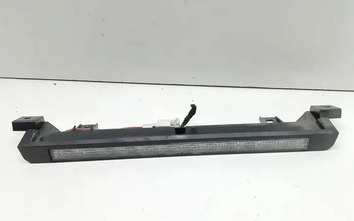 Nissan Almera (2000 - 2006) 26590BU000 Дополнительный стоп фонарь — фото 1