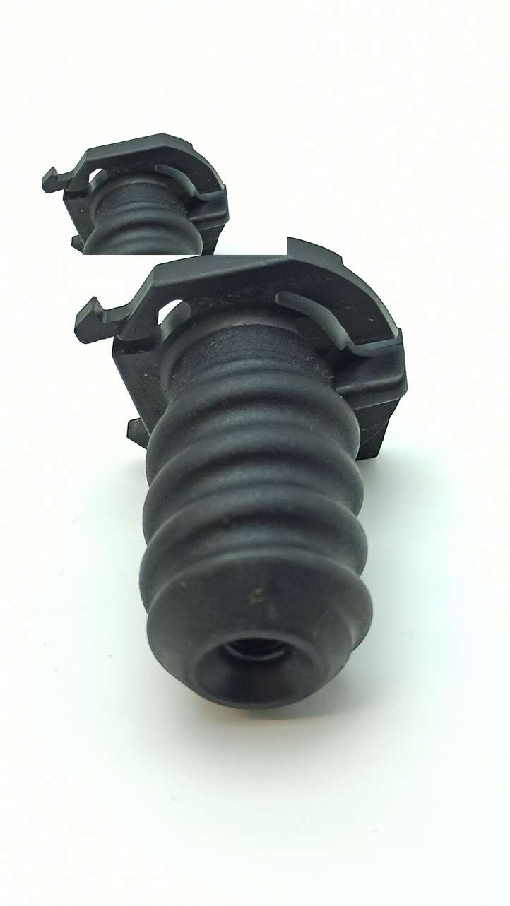 Mercedes-Benz C W204 (2007 - 2014)  1248980765 Крепежный винт (запасное колесо)