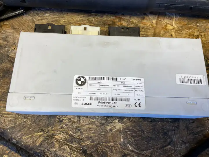 BMW 3 F30 F35 F31 (2012 - 2018) 7388490 Гидравлика крышки багажника — фото 4