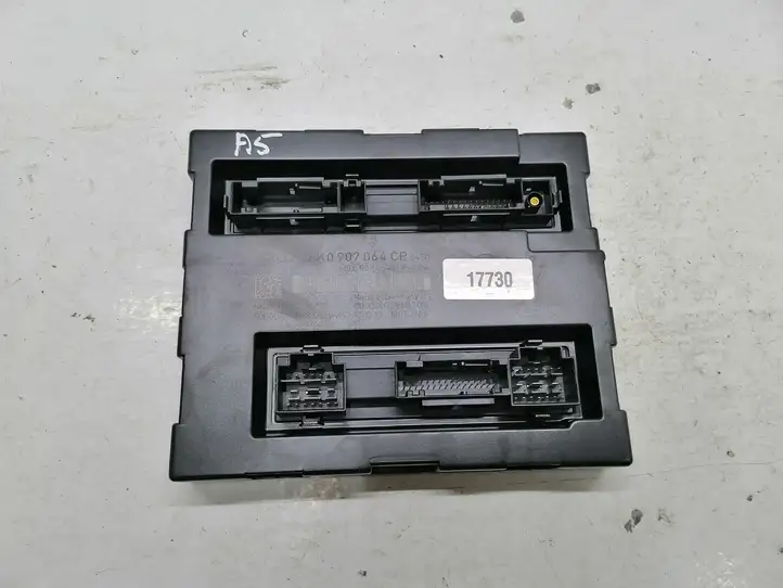 Audi A5 8T 8F (2007 - 2011) 8K0907064CP Модуль комфорта — фото 1