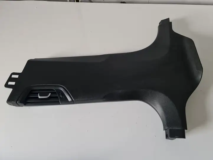 BMW 5 G30 G31 (2016 - ) 7384531 Нижняя обшивка стойки B — фото 1