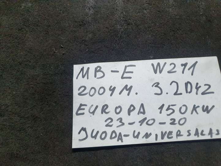 Mercedes-Benz E W211 (2002 - 2009)   Рамка рычага переключения передач