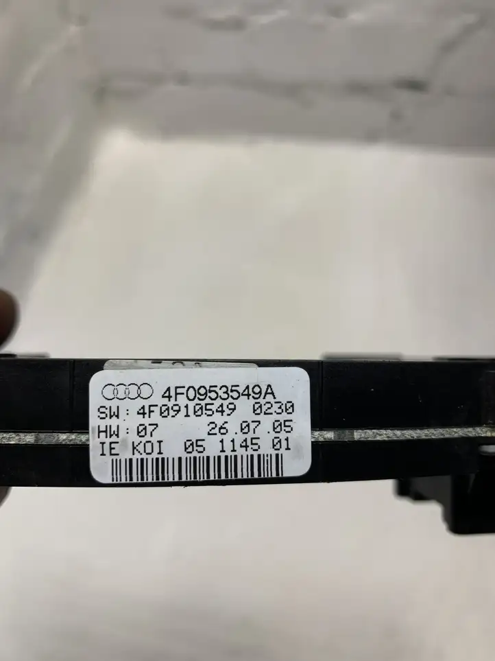 Audi A6 S6 C6 4F (2008 - 2011) 4F0953549A Датчик угла поворота руля — фото 3