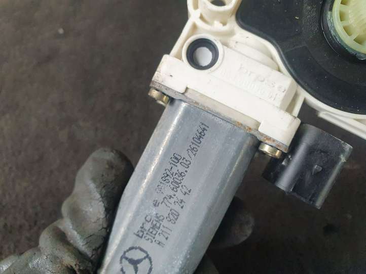 Mercedes-Benz E W211 (2002 - 2009)  A2118202442 Механизм подъема окон задней двери
