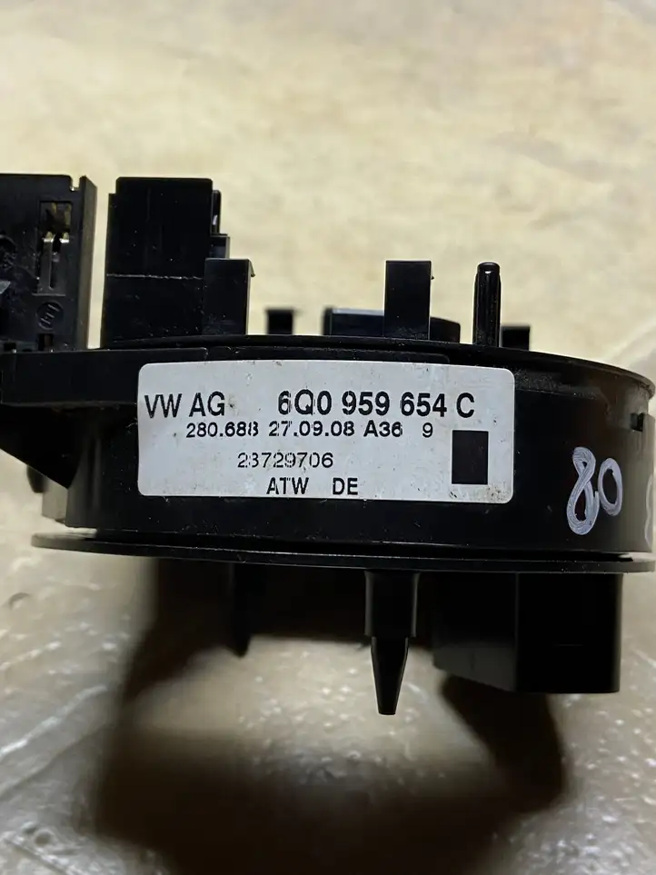 Skoda Fabia Mk2 (5J) (2007 - 2014) 6Q0959654C Контактное кольцо SRS — фото 3