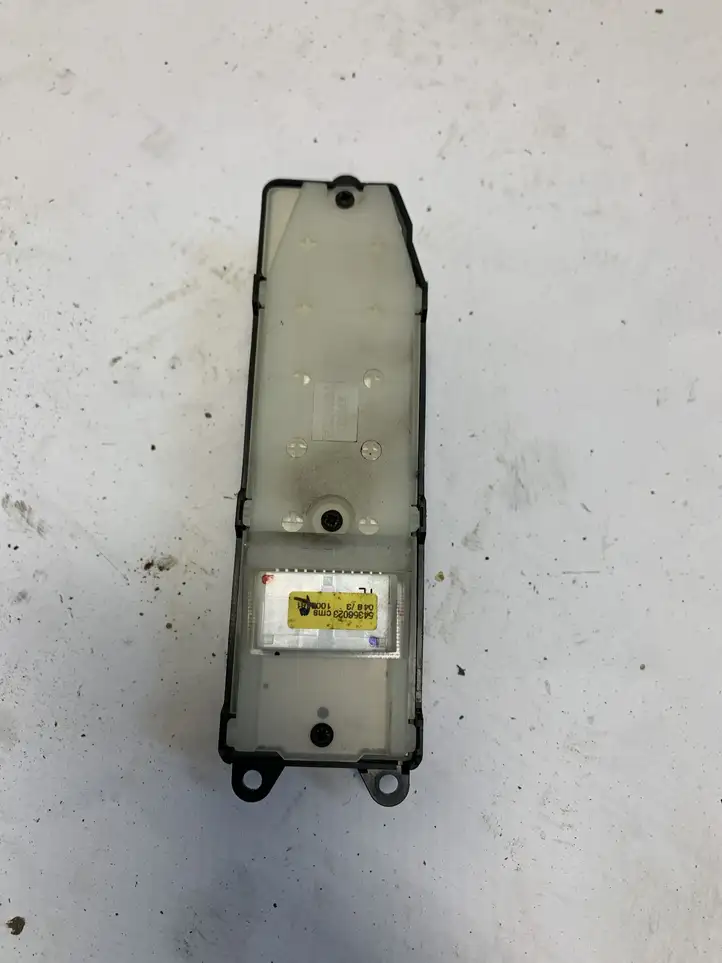 Toyota Avensis T250 (2003 - 2006) 54356023 Блок кнопок стеклоподъемников — фото 2