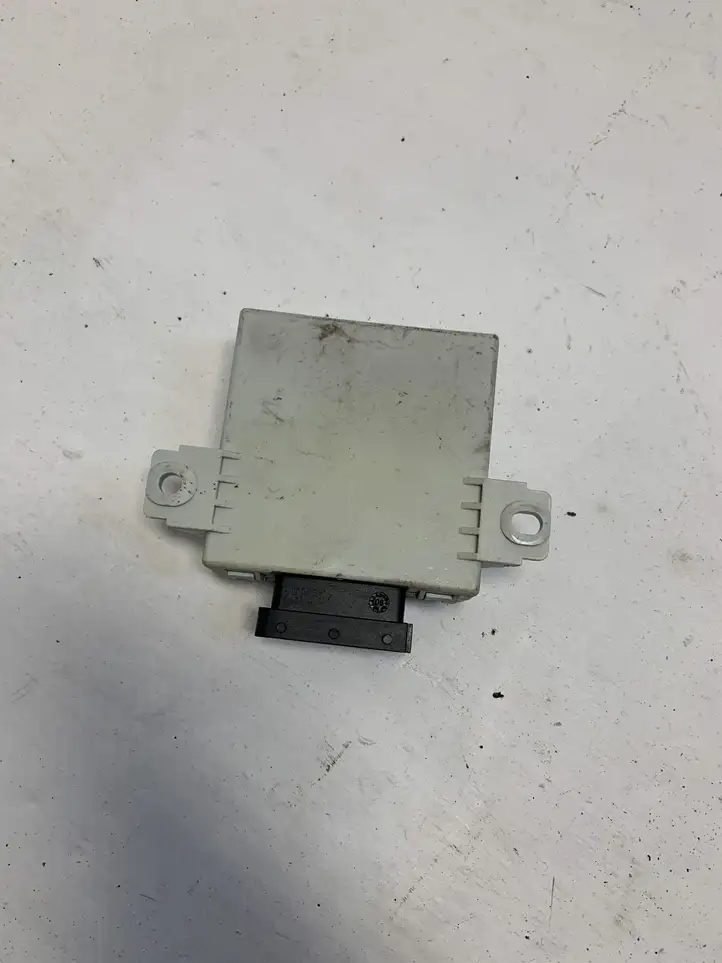 Toyota Corolla Verso AR10 (2004 - 2009) 150696 Реле стеклоочистителей — фото 2
