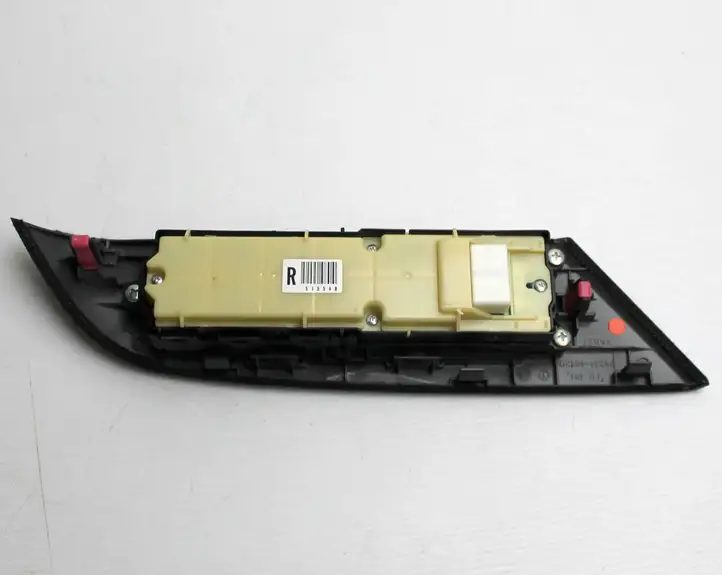 Lexus RX 450H (2008 - 2012) 8404048190 Кнопка стеклоподъемников — фото 3