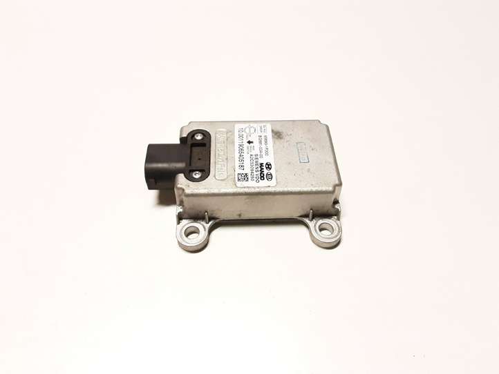 Kia Sportage (2004 - 2008)  956901F300 Датчик ESP (системы стабильности) (датчик курсовой устойчивости))