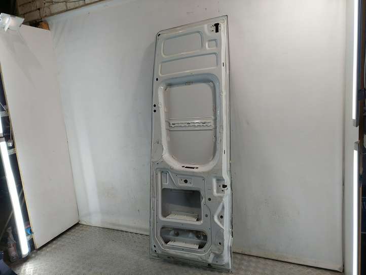 Iveco Daily 6th gen (2012 - 2020)   Боковые раздвижные двери