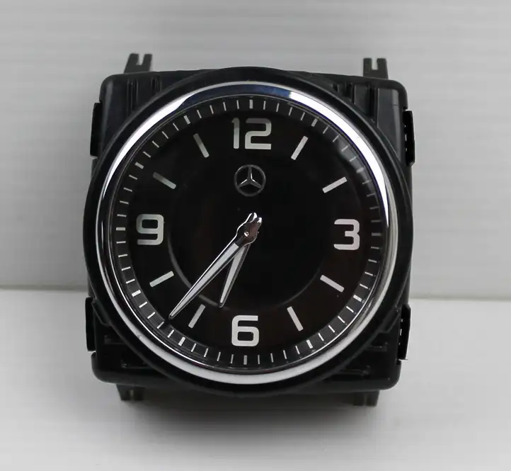 Mercedes-Benz S W222 (2013 - ) A2138270070 Часы — фото 1