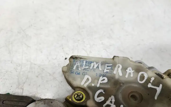 Nissan Almera N16 (2000 - 2010) 82552BM760 Замок задней двери — фото 2