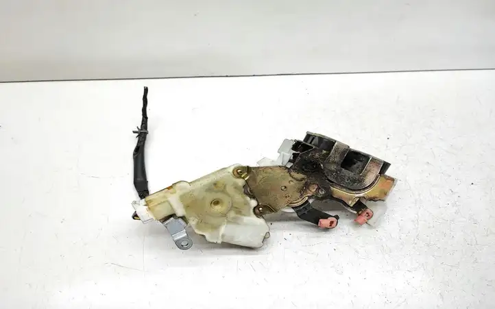 Nissan Almera N16 (2000 - 2010) 82553BM760 Замок задней двери — фото 3