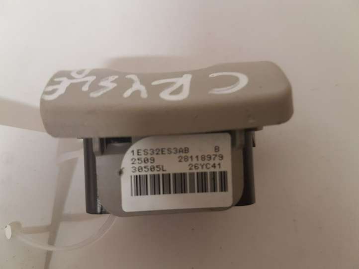 Chrysler Voyager (2010 - 2016)  28118983 Кнопка открытия боковых дверей