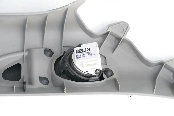 Toyota Camry VIII XV70 (2017 - 2020) 6222006340 Обшивка стойки A — фото 2