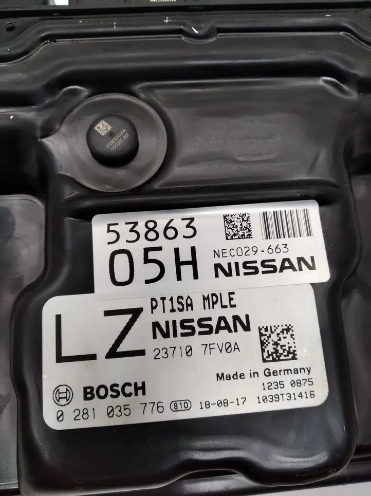 Nissan X-Trail T32 (2014 - 2021) 237107FV0A Блок управления двигателем (ЭБУ) — фото 4