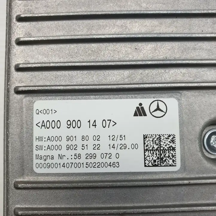 Mercedes-Benz S W222 (2013 - ) A0009001407 Камера в лобовом стекле — фото 3