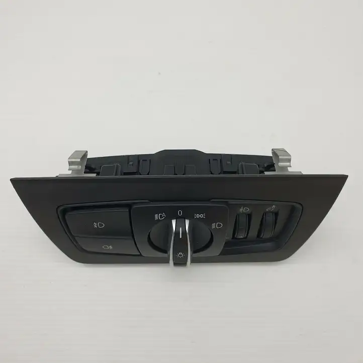 BMW 3 F30 F35 F31 (2012 - 2018) 6847514 Включатель фонарей — фото 2