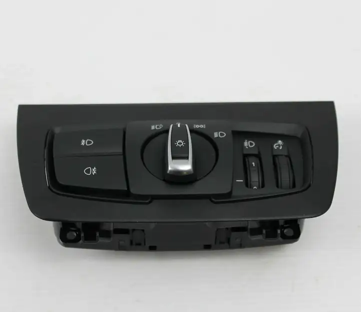 BMW 3 F30 F35 F31 (2012 - 2018) 9218531 Включатель фонарей — фото 2