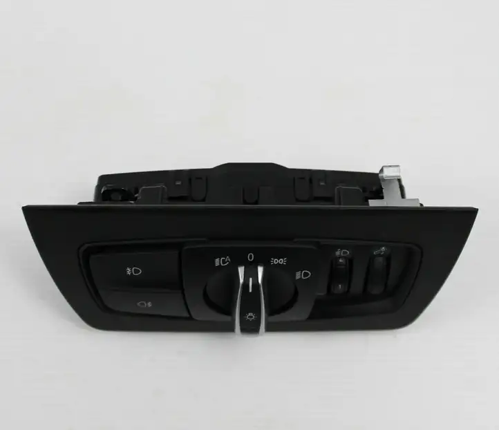 BMW 3 F30 F35 F31 (2012 - 2018) 9218531 Включатель фонарей — фото 3