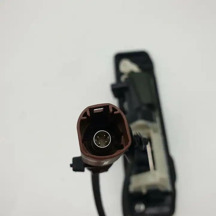 Mercedes-Benz GL X166 (2013 - 2019) A1667500593 Кнопка закрытия крышки багажника — фото 9