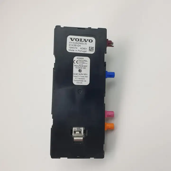 Volvo XC90 (2014 - 2019) 31438104 GPS антенна — фото 4