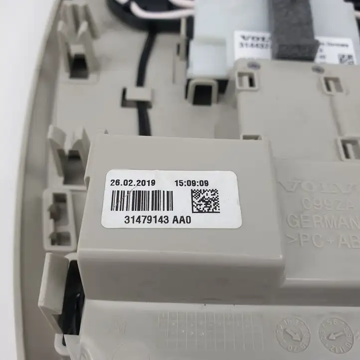 Volvo XC90 (2014 - 2019) 31479143 Передняя подсветка — фото 4