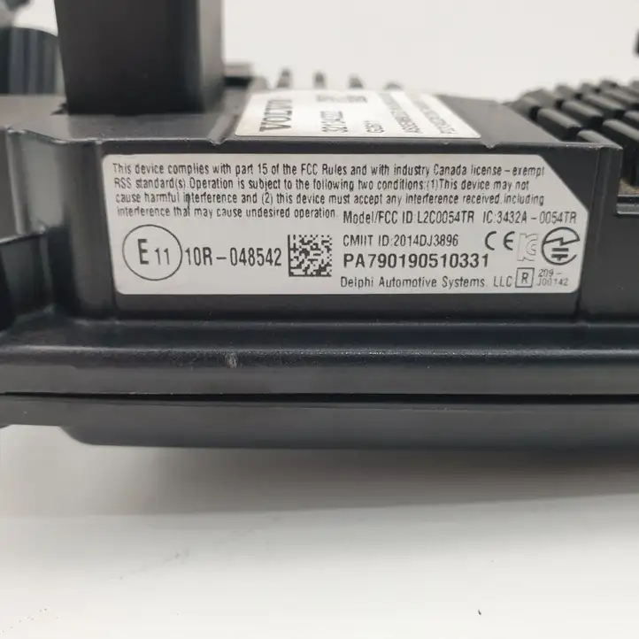 Volvo XC90 (2014 - 2019) 31479143 Камера в переднем бампере — фото 3