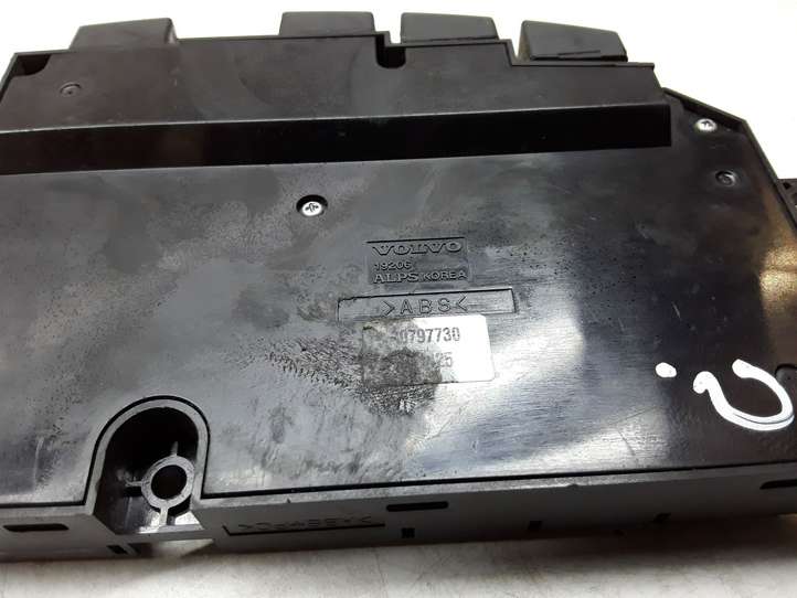 Volvo S80 (2006 - 2009)  30797730 Включатель (включатели) памяти