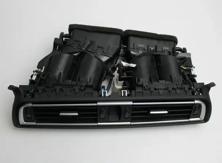 BMW 7 F01 (2008 - 2016) 9115860 Центральный воздушный дефлектор — фото 2