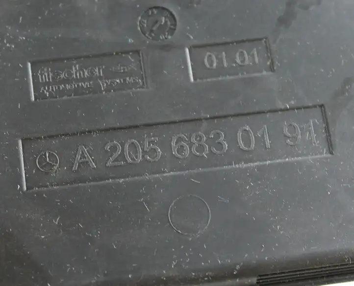 Mercedes-Benz C W205 (2014 - 2021) A2056830191 Коврик выдвижного ящика — фото 3