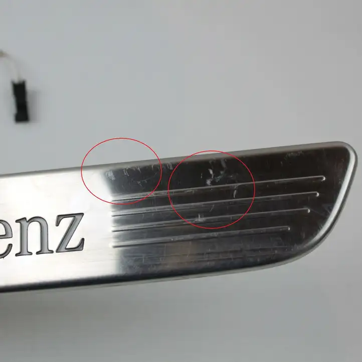 Mercedes-Benz C W205 (2014 - 2021) A2056807003 Внутренняя отделка переднего порога — фото 4