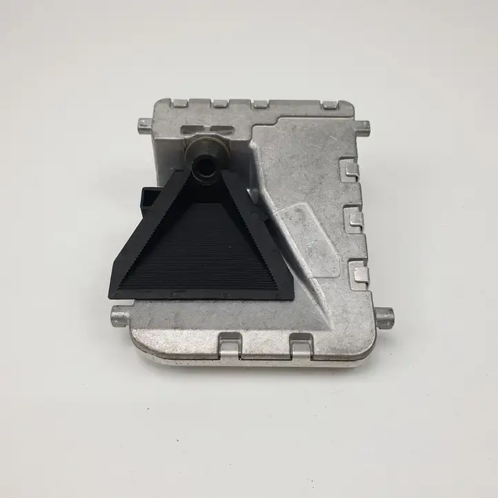 Mercedes-Benz GLE W166/C292 (2015 - 2019) A0009001810 Камера в лобовом стекле — фото 1