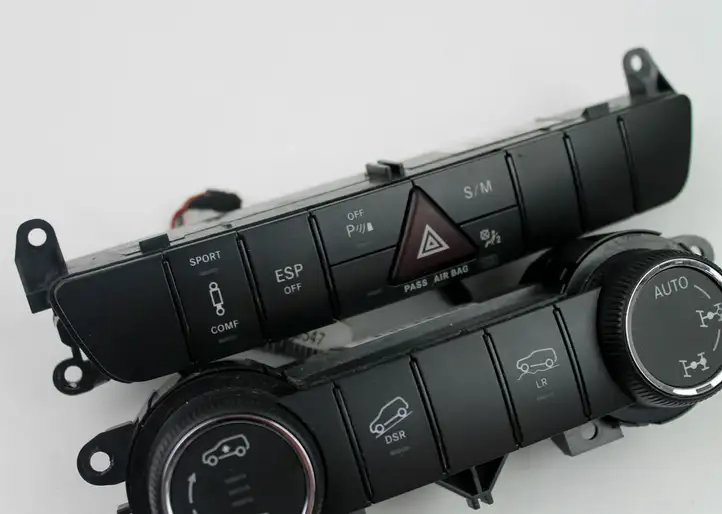 Mercedes-Benz ML W164 (2005 - 2011) A1648700151 Другие включатели / ручки/ переключатели — фото 4