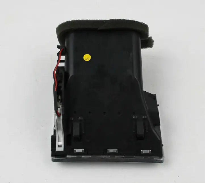 Audi A8 S8 D3 4E (2007 - 2010) 4E0820901 Боковой воздушный дефлектор — фото 5