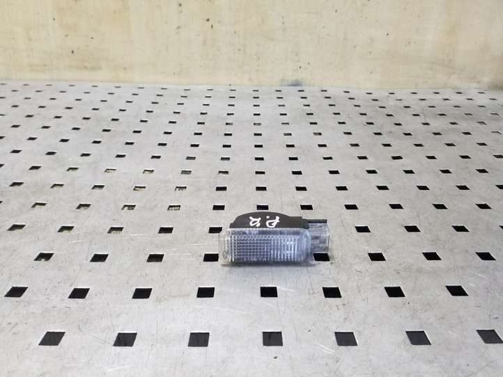 Audi A4 (2007 - 2011)  4B0947415A Фонарь освещения передней двери (внутри)