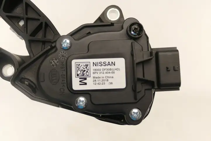 Nissan X-Trail T32 (2014 - 2021) 18002DF30BLHD Педаль акселератора — фото 3