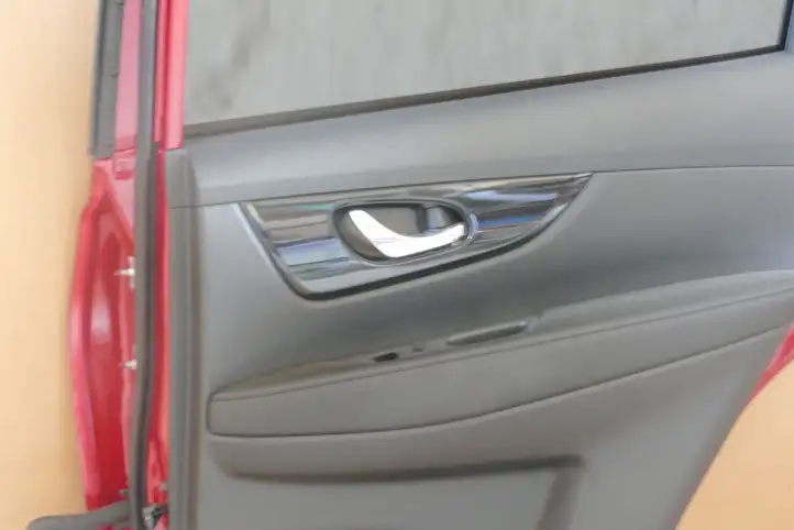 Nissan X-Trail T32 (2014 - 2021) 821004BA0A Задняя дверь — фото 3
