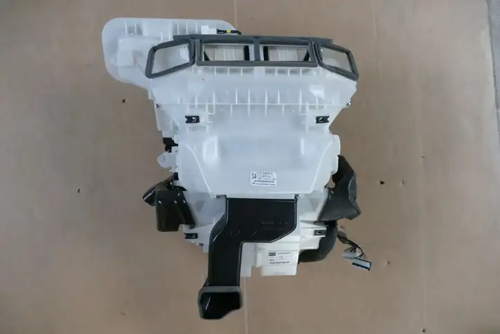 Nissan X-Trail T32 (2014 - 2021) 272106FP1A Комплект системы вентиляции салона — фото 1