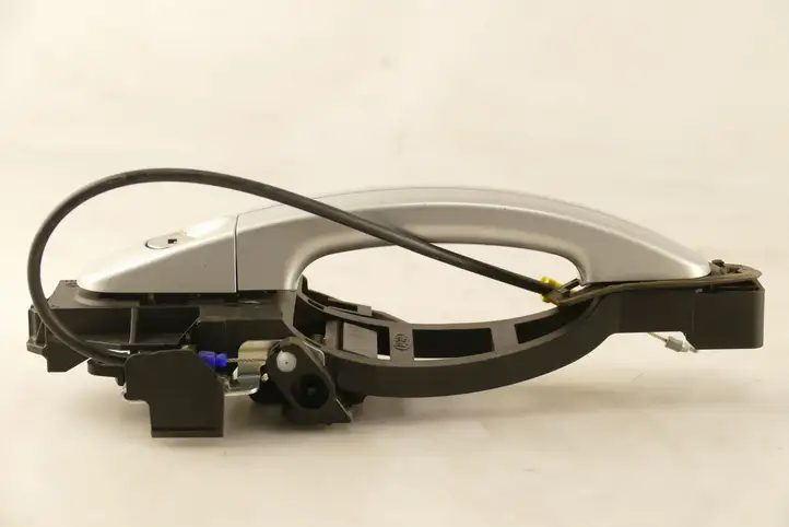 Ford Kuga II (2013 - 2019) AM51U218B08 Наружная ручка двери — фото 2