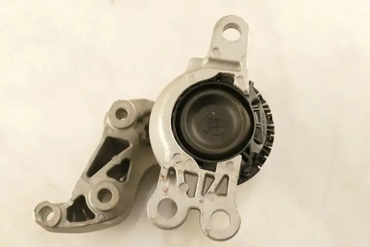 Nissan X-Trail T32 (2014 - 2021) 112114BA0A Опора двигателя — фото 4