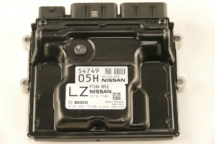 Nissan X-Trail T32 (2014 - 2021) 237107FV0A Блок управления двигателем (ECU) — фото 1