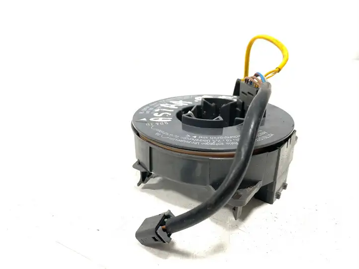 Opel Astra G (1998 - 2004) 90588758 Контактное кольцо SRS — фото 3