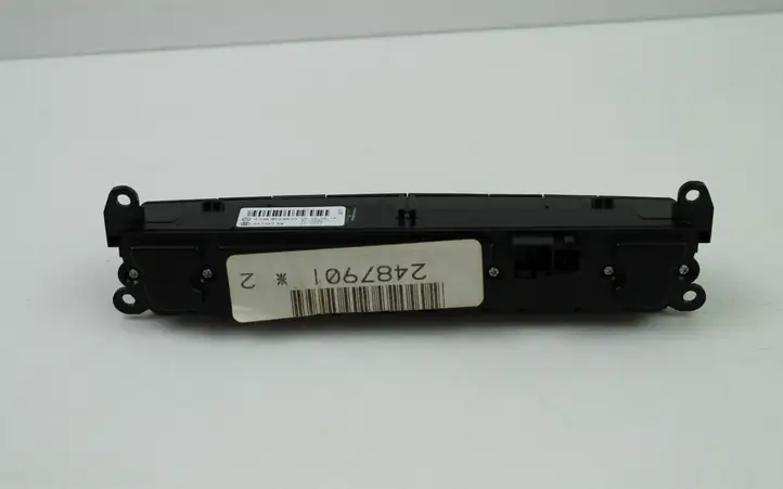 Mercedes-Benz ML W164 (2005 - 2011) A1648709910 Блок кнопок на панели — фото 5
