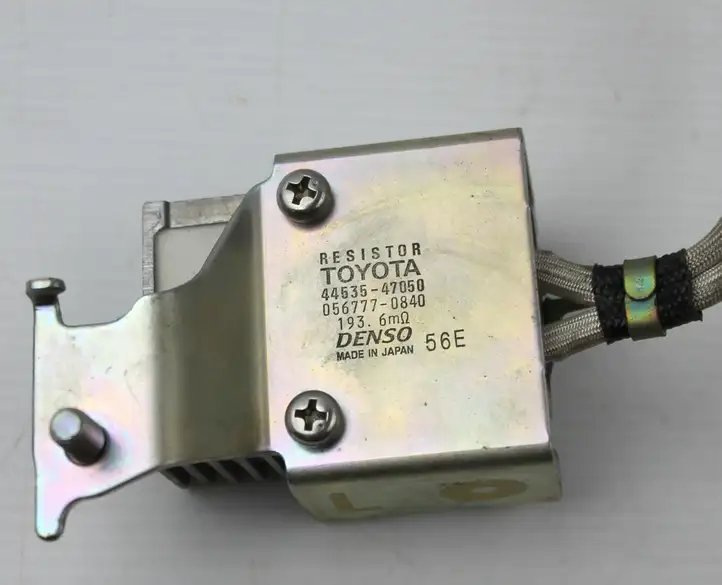 Toyota Prius (XW20) (2003 - 2009) 4453547050 Прочие блоки управления — фото 5