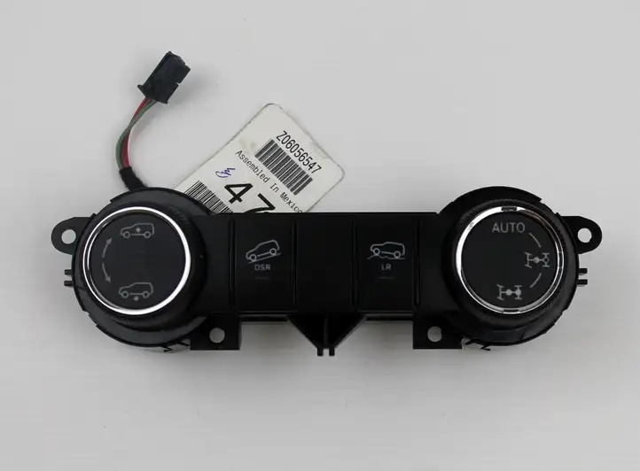 Mercedes-Benz ML W164 (2005 - 2011) A1648700858 Другие включатели / ручки/ переключатели — фото 1