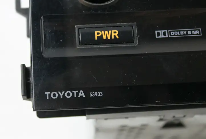 Toyota Prius (XW20) (2003 - 2009) 8612047120 Магнитола / мультимедийная система — фото 6